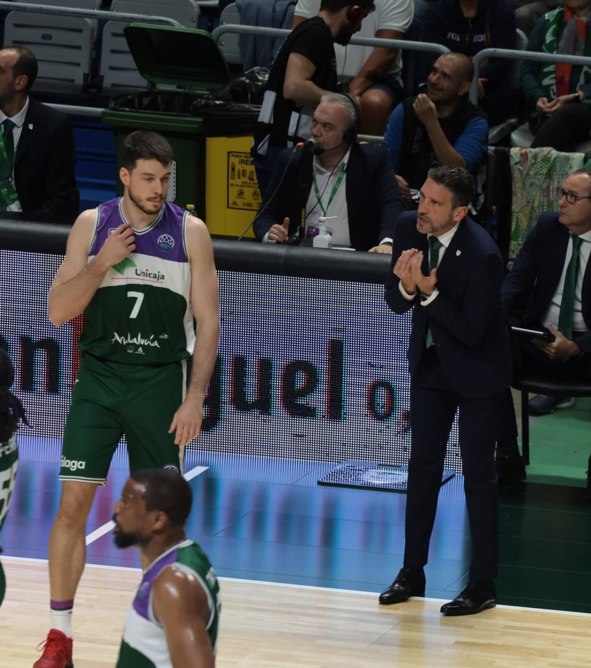 El Unicaja logra su deseada victoria ante el Limoges