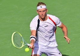 Alejandro Davidovich, en el partido ante Daniil Medvedev la madrugada de este jueves.