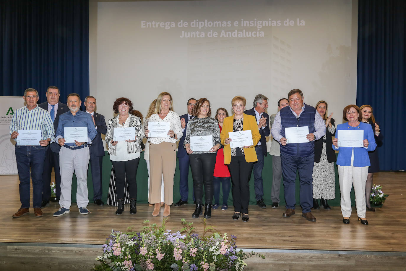 La Delegación de Desarrollo Educativo rinde homenaje a los 513 maestros y profesores jubilados durante el pasado año