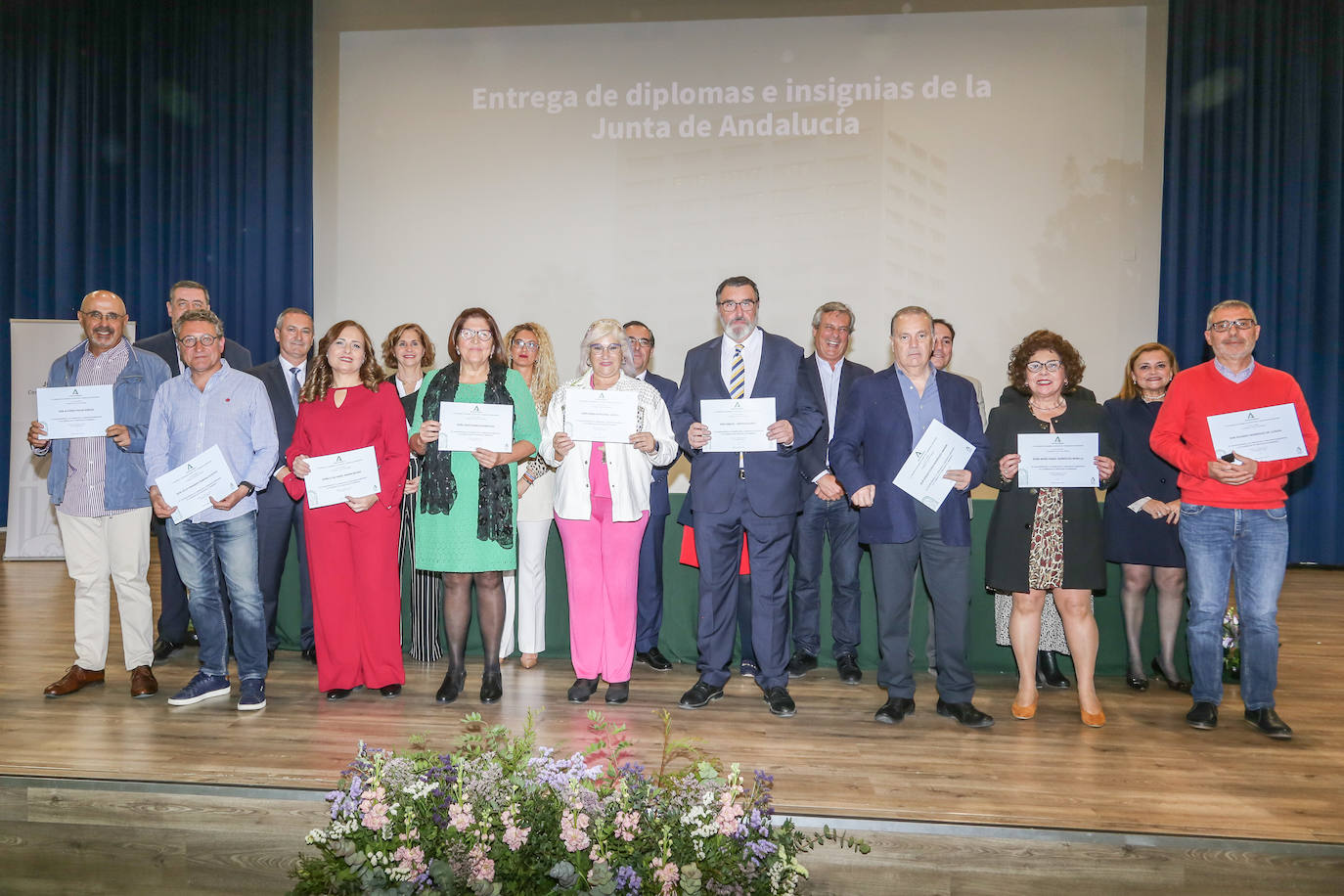 La Delegación de Desarrollo Educativo rinde homenaje a los 513 maestros y profesores jubilados durante el pasado año