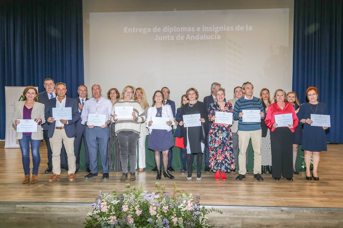 La Delegación de Desarrollo Educativo rinde homenaje a los 513 maestros y profesores jubilados durante el pasado año