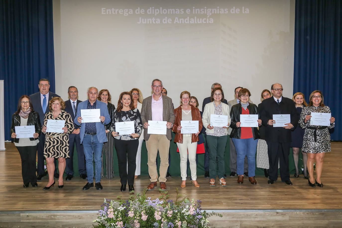 La Delegación de Desarrollo Educativo rinde homenaje a los 513 maestros y profesores jubilados durante el pasado año