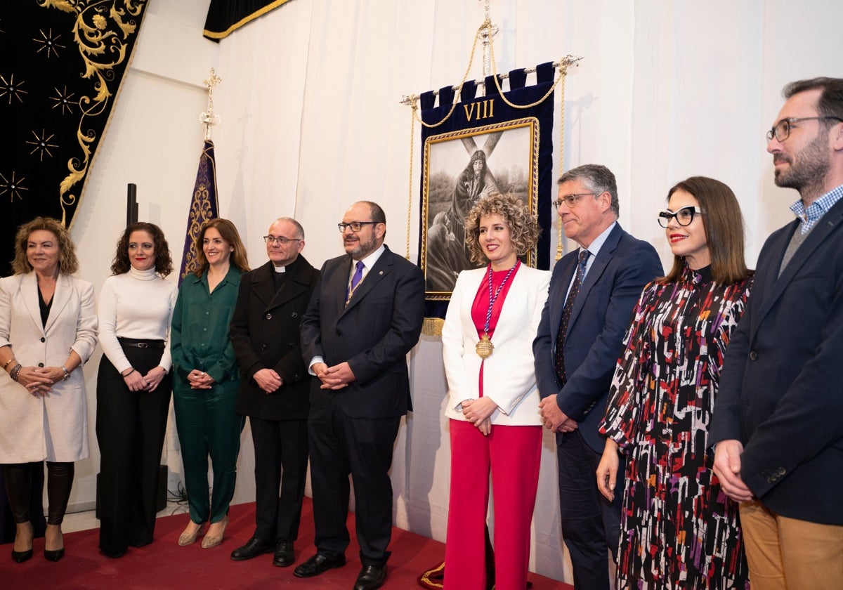 Acto de presentación del cartel anunciador de la cofradía del Nazareno de Nerja.