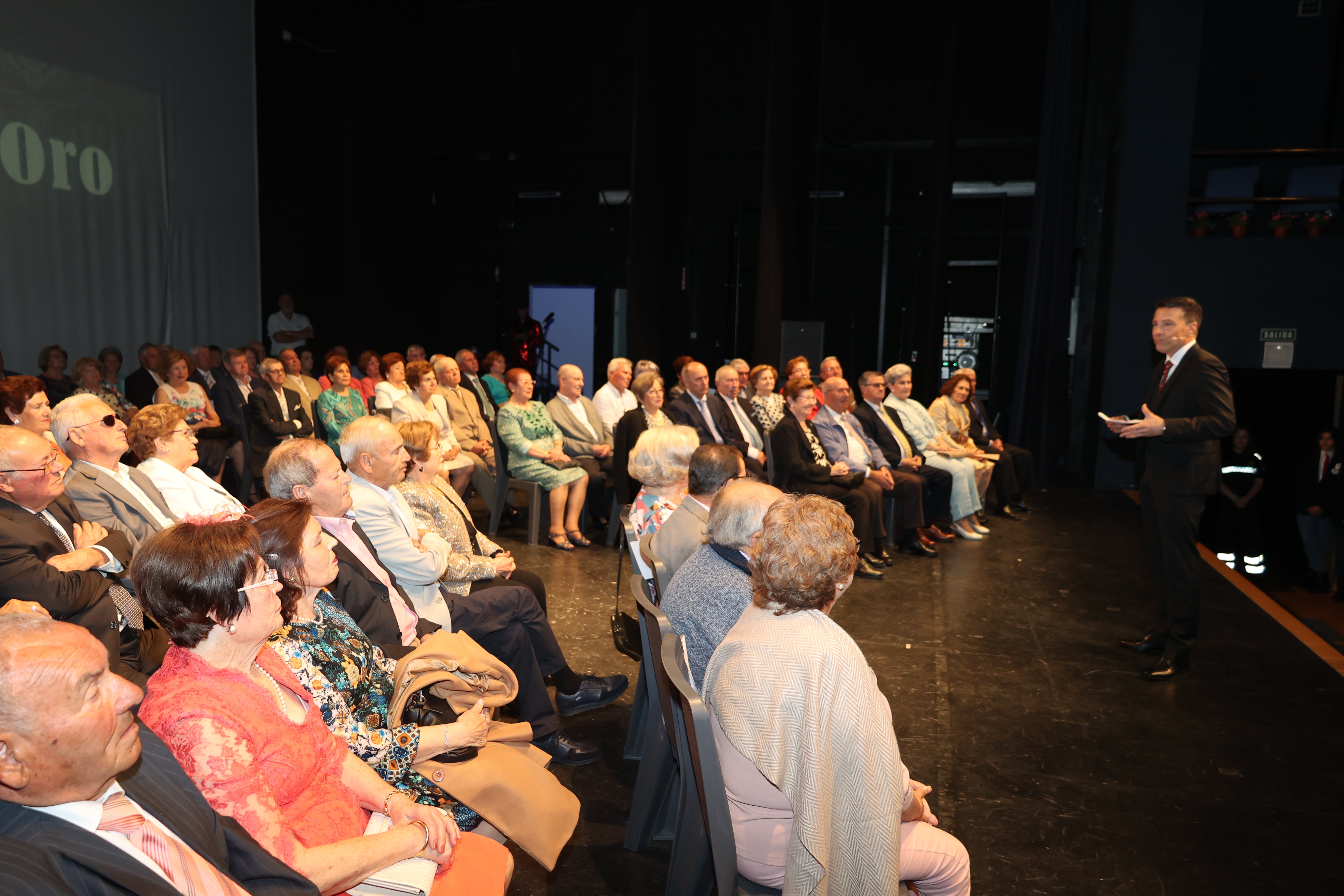 50 parejas de Torrox celebran sus bodas de oro