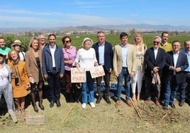 Vista de Juan Espadas y el PSOE de Málaga a la Vega Mestanza.