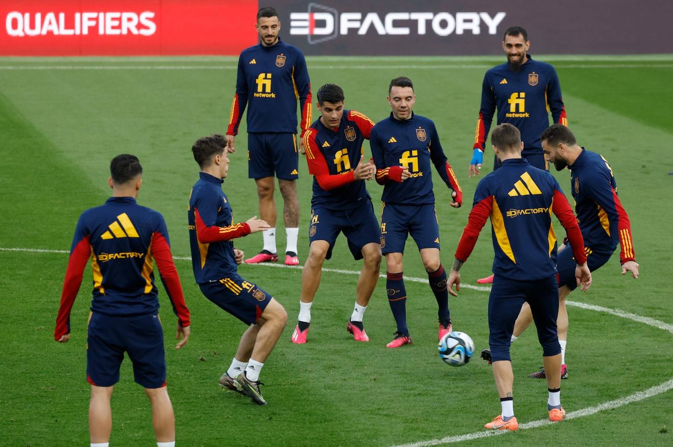 Entrenamiento de la selección española de fútbol en La Rosaleda