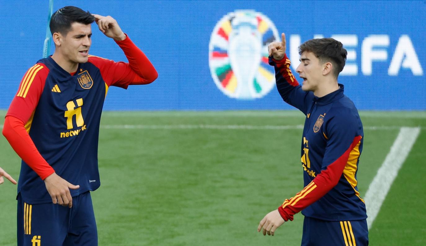 Entrenamiento de la selección española de fútbol en La Rosaleda