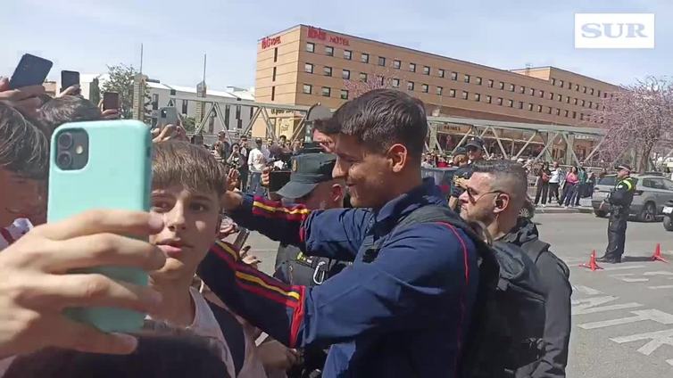 Llegada de la selección nacional a Málaga