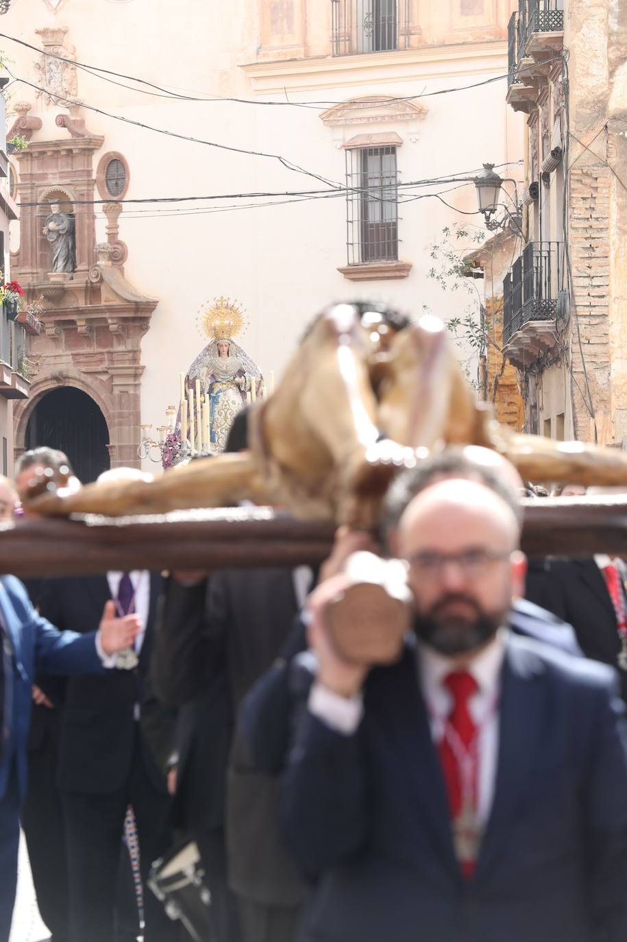 Traslado de los titulares de la Archicofradía de la Sangre desde la parroquia de San Felipe Neri a la casa hermandad, este domingo 26 de marzo