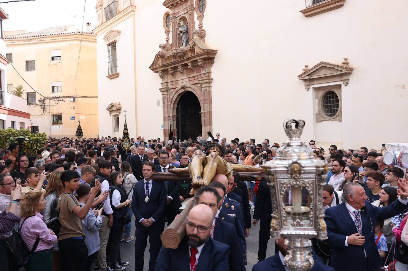 Traslado de los titulares de la Archicofradía de la Sangre desde la parroquia de San Felipe Neri a la casa hermandad, este domingo 26 de marzo