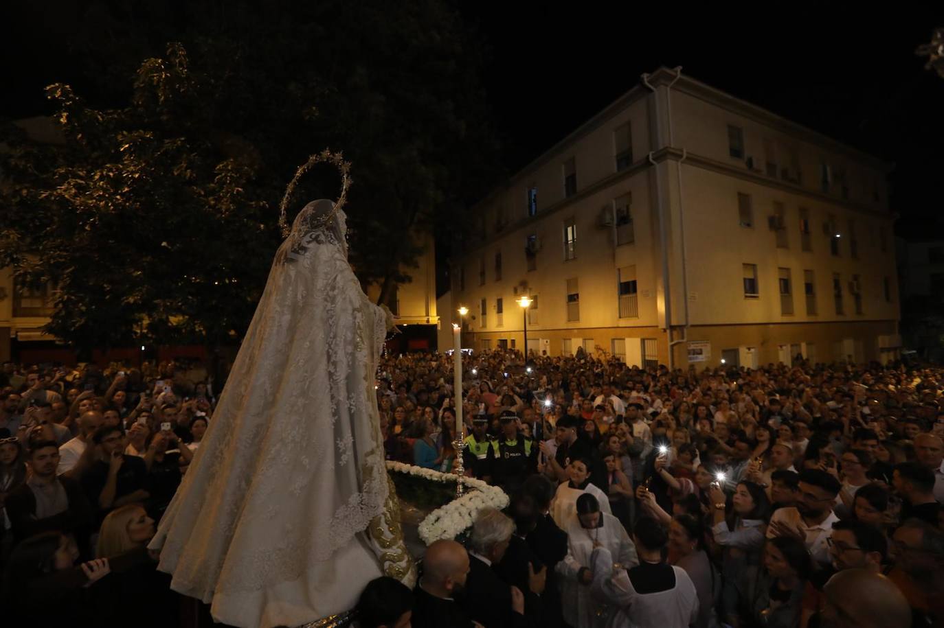 Traslados y procesiones de vísperas de la Semana Santa de Málaga 2023