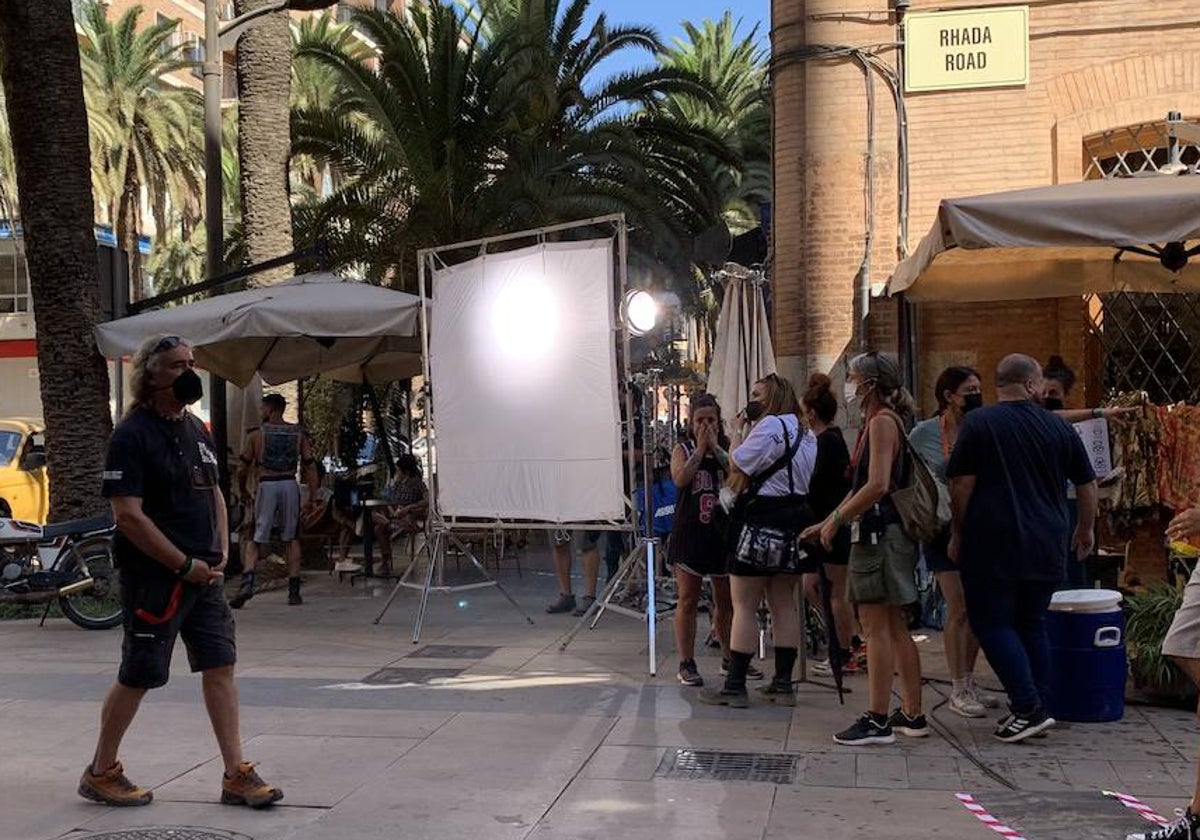 Rodaje de la serie de Netflix 'Kaos' en Málaga el pasado verano, con la productora Fresco Film.