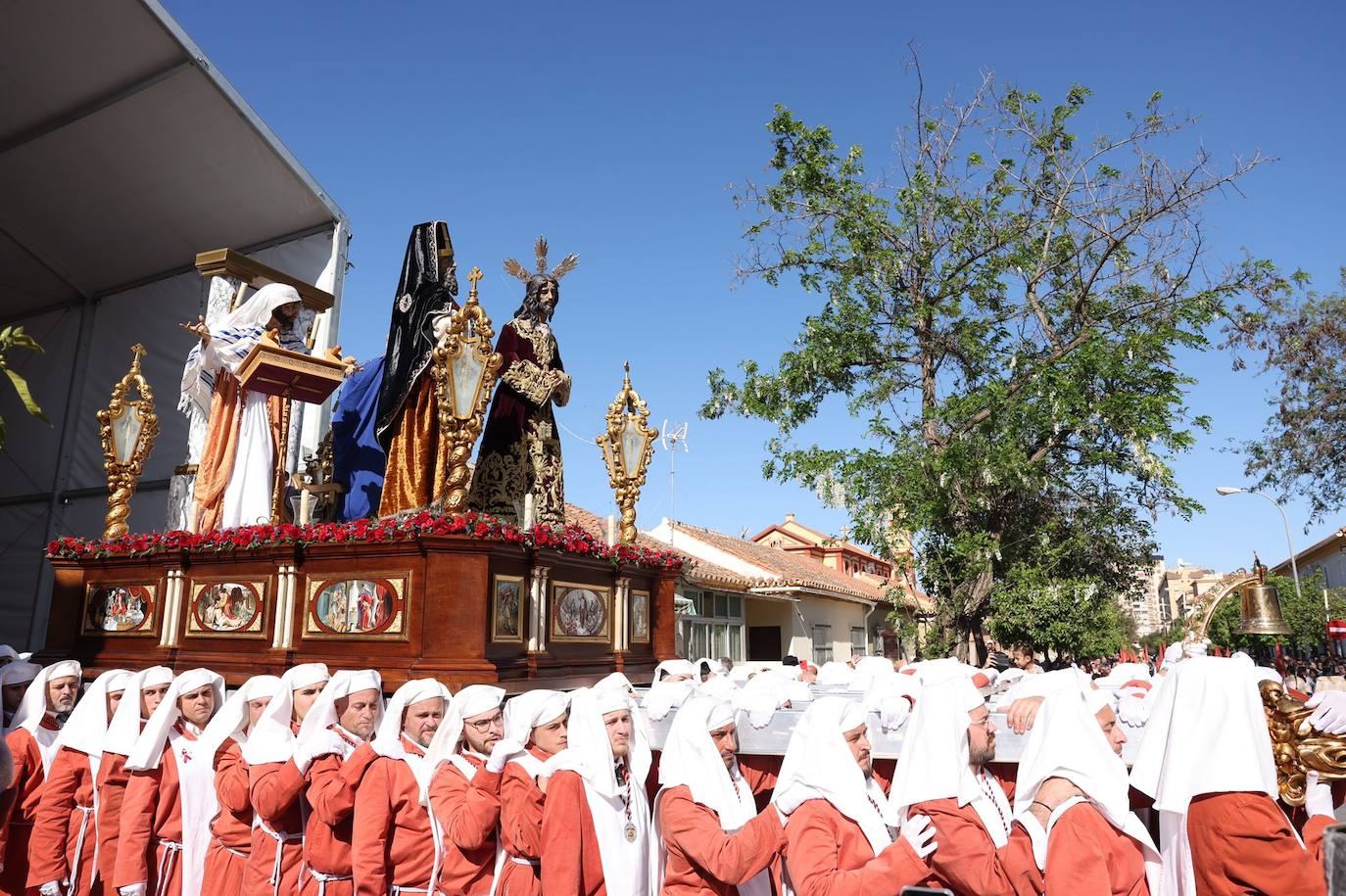 Semana Santa de Málaga 2023: Traslados y procesiones del Sábado Santo