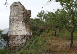 Imagen de la antigua fortaleza de origen musulmán, que conserva parte de sus murallas.