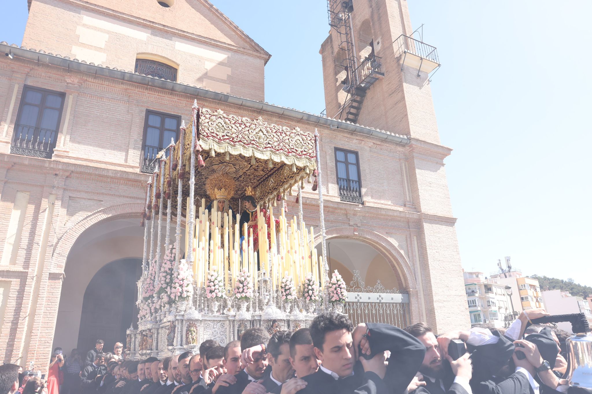Momento de la salida de Monte Calvario