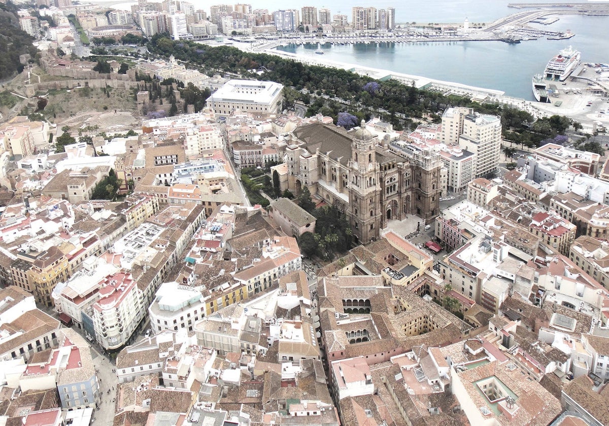 Recreación del tejado a dos aguas para la Catedral de Málaga.