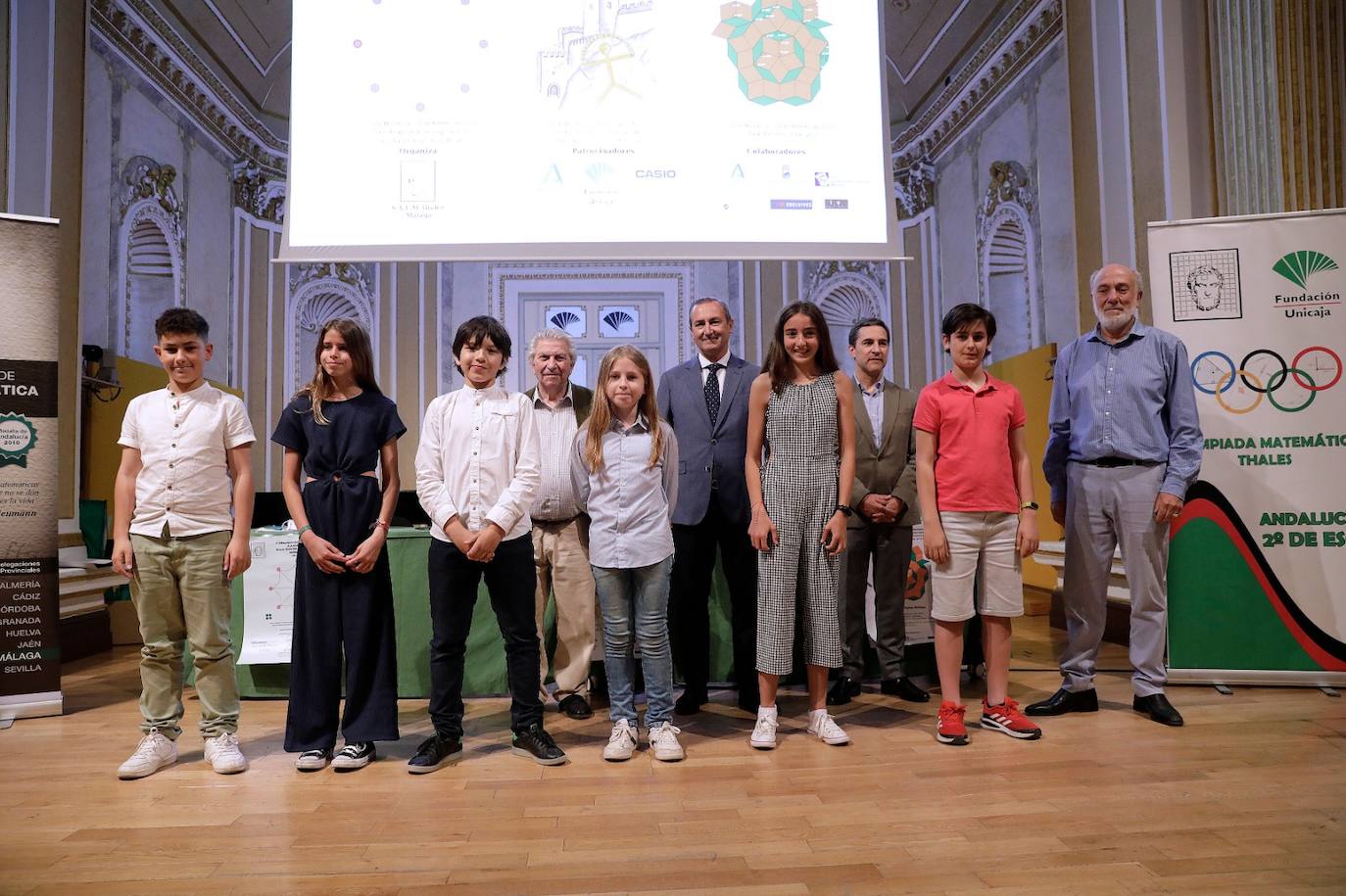 Los seis representantes de Málaga, alumnos de quinto y sexto de Primaria.