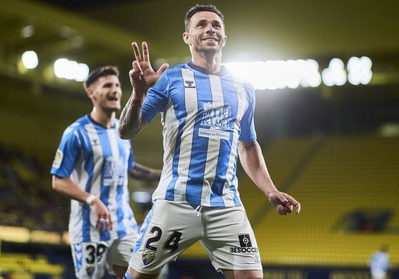 Rubén Castro, en su característica celebración, tras marcar el 0-2 ante el Villarreal B.