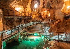 Imagen del interior de la Cueva del Tesoro.