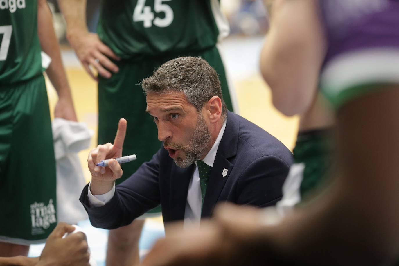 El Unicaja gana en Lugo