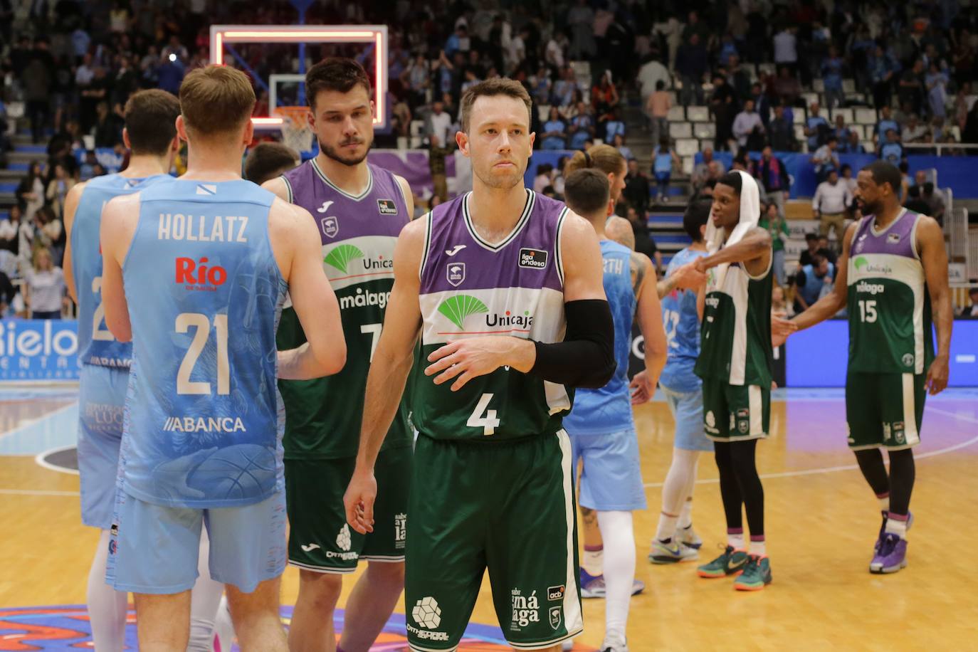 El Unicaja gana en Lugo