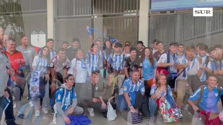 En vídeo: los aficionados del Málaga viajan a Lugo desde La Rosaleda