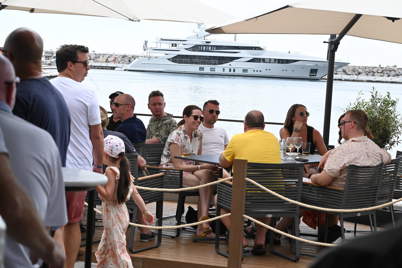Lleno en playas y chiringuitos de Málaga en el puente de mayo