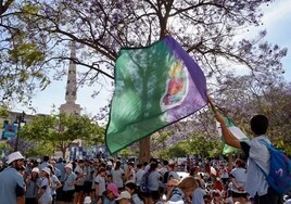 Los participantes del encuentro 'scout', en la plaza de la Merced.