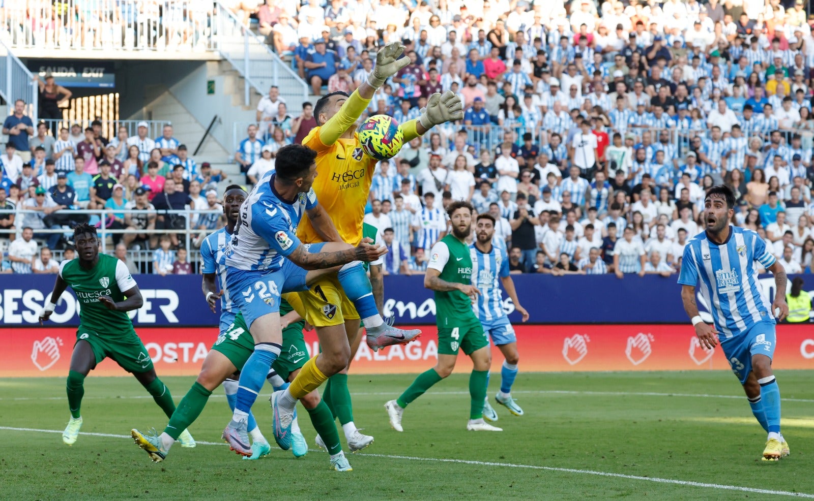 Las mejores imágenes del Málaga-Huesca