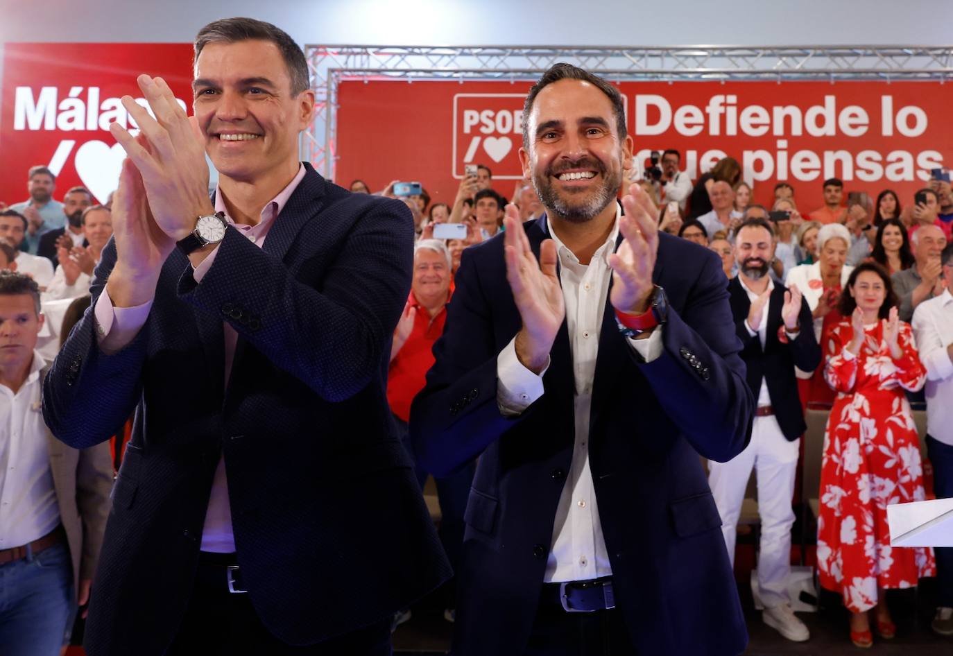 Pedro Sánchez arropa a Dani Pérez en Málaga