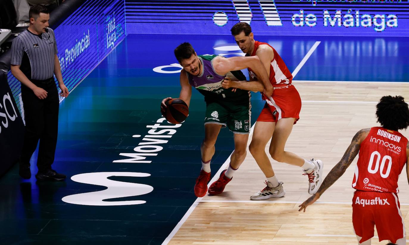 La victoria del Unicaja ante el Manresa, en imágenes