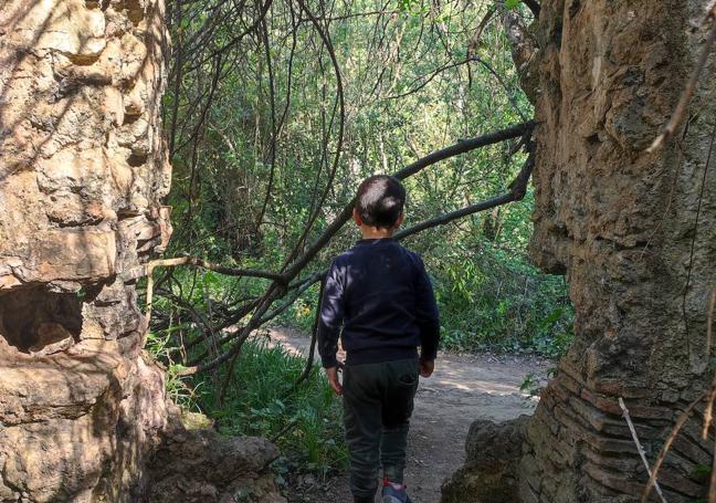 Restos de un antiguo molino en el último tramo de la ruta