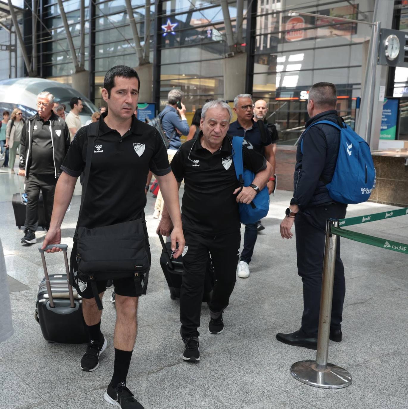 Regreso del Málaga tras la derrota en Ponferrada