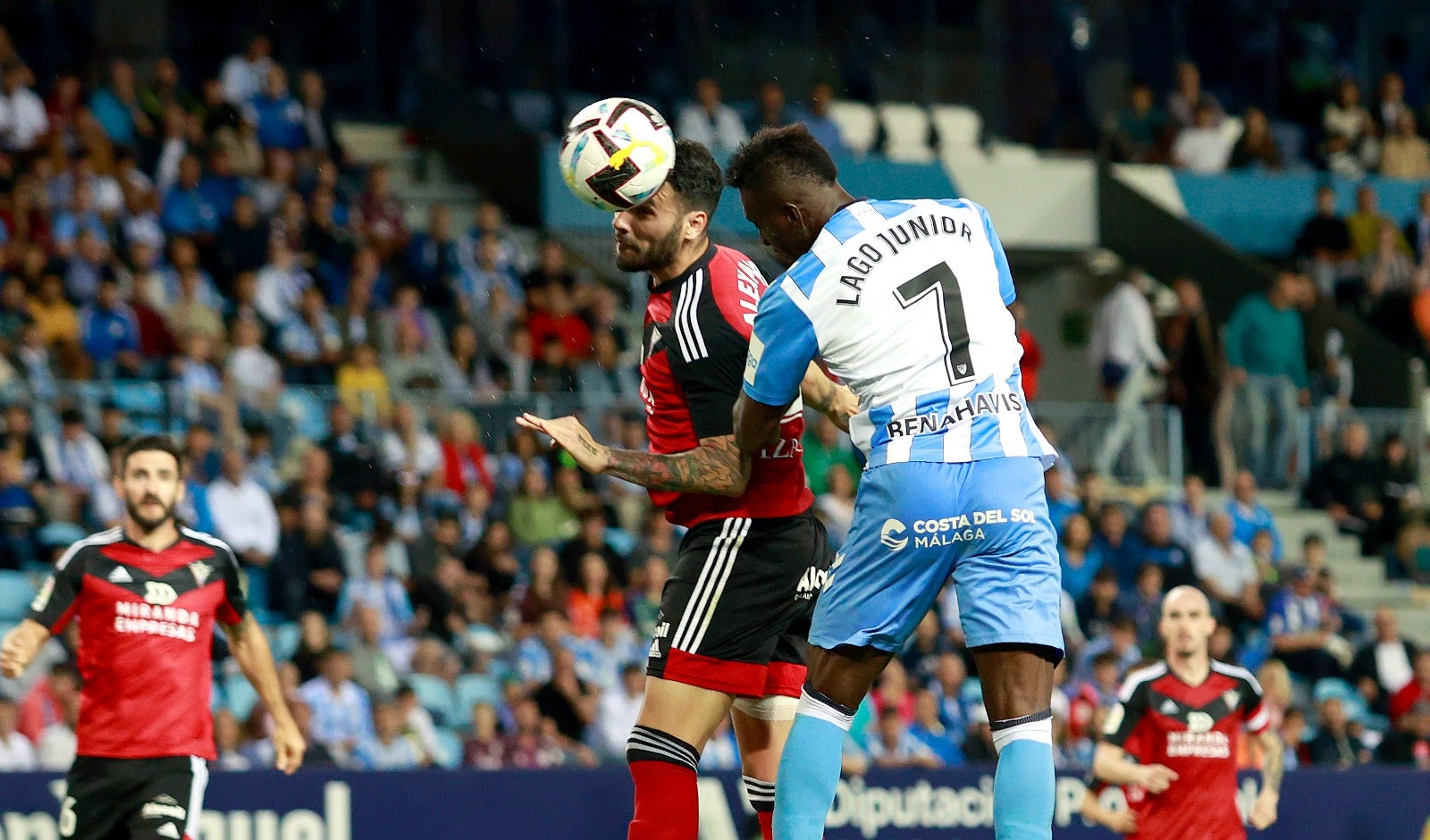 Málaga-Mirandés: Las mejores fotos de la victoria en La Rosaleda