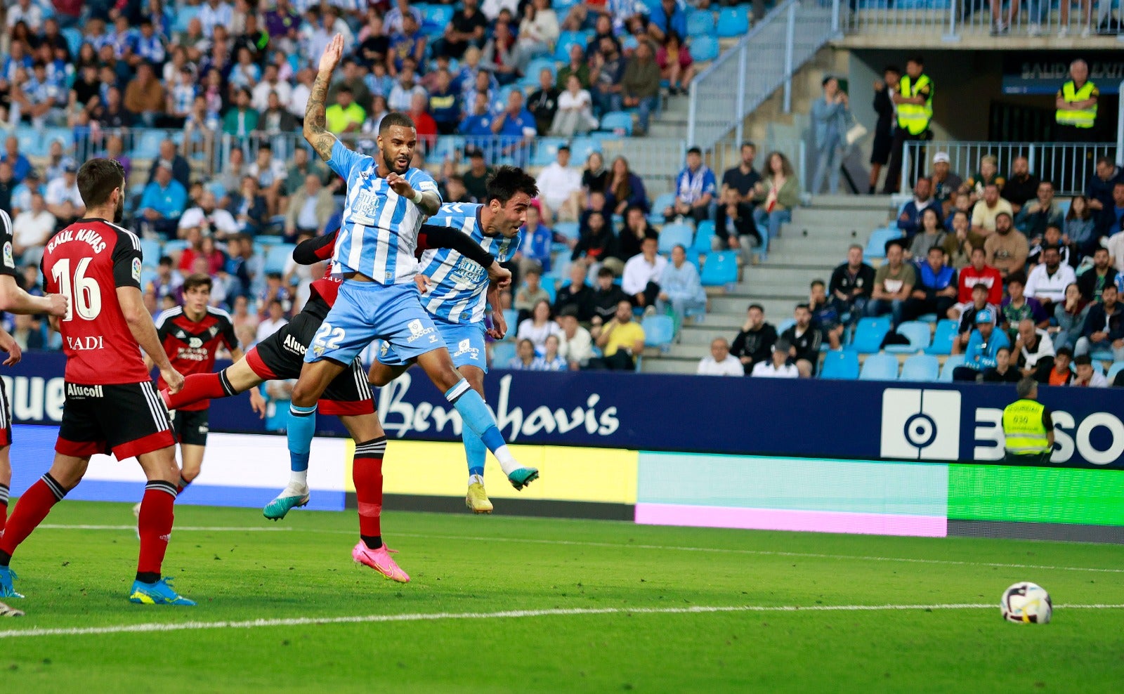 Málaga-Mirandés: Las mejores fotos de la victoria en La Rosaleda