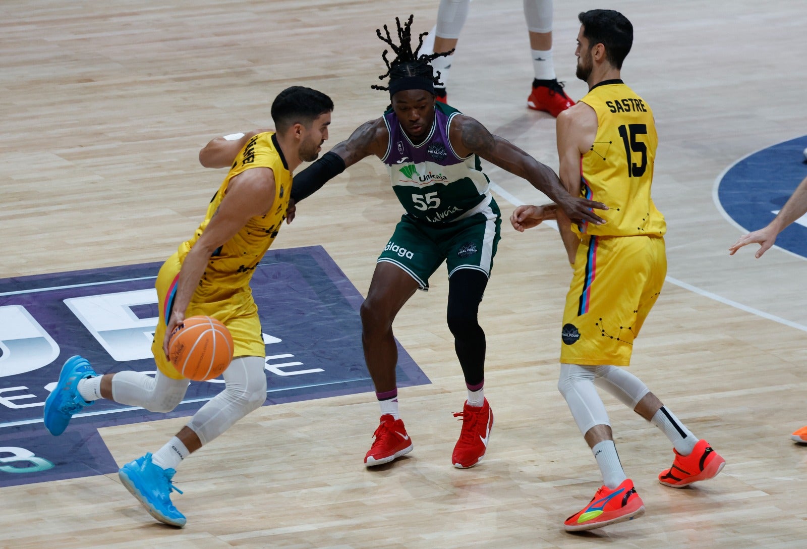 Imágenes de la segunda derrota del Unicaja en la Final Four