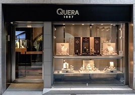 Fachada de la tienda que tienen en Girona.