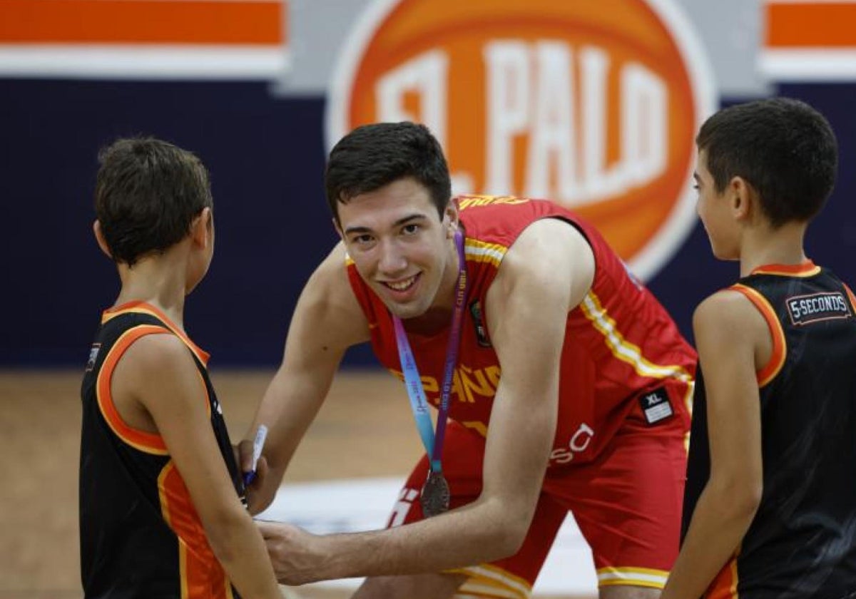 Álvaro Folgueiras, en el pabellón de El Palo.