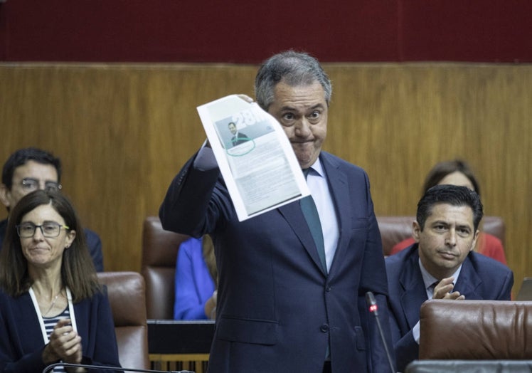 Juan Espadas, en su cara a cara con Moreno.