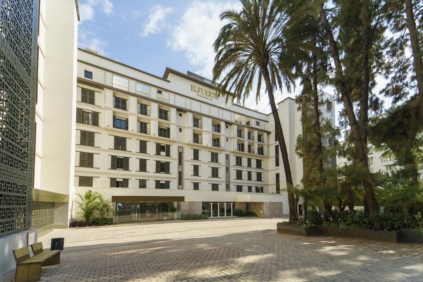 Reabre el emblemático hotel Fuerte Marbella