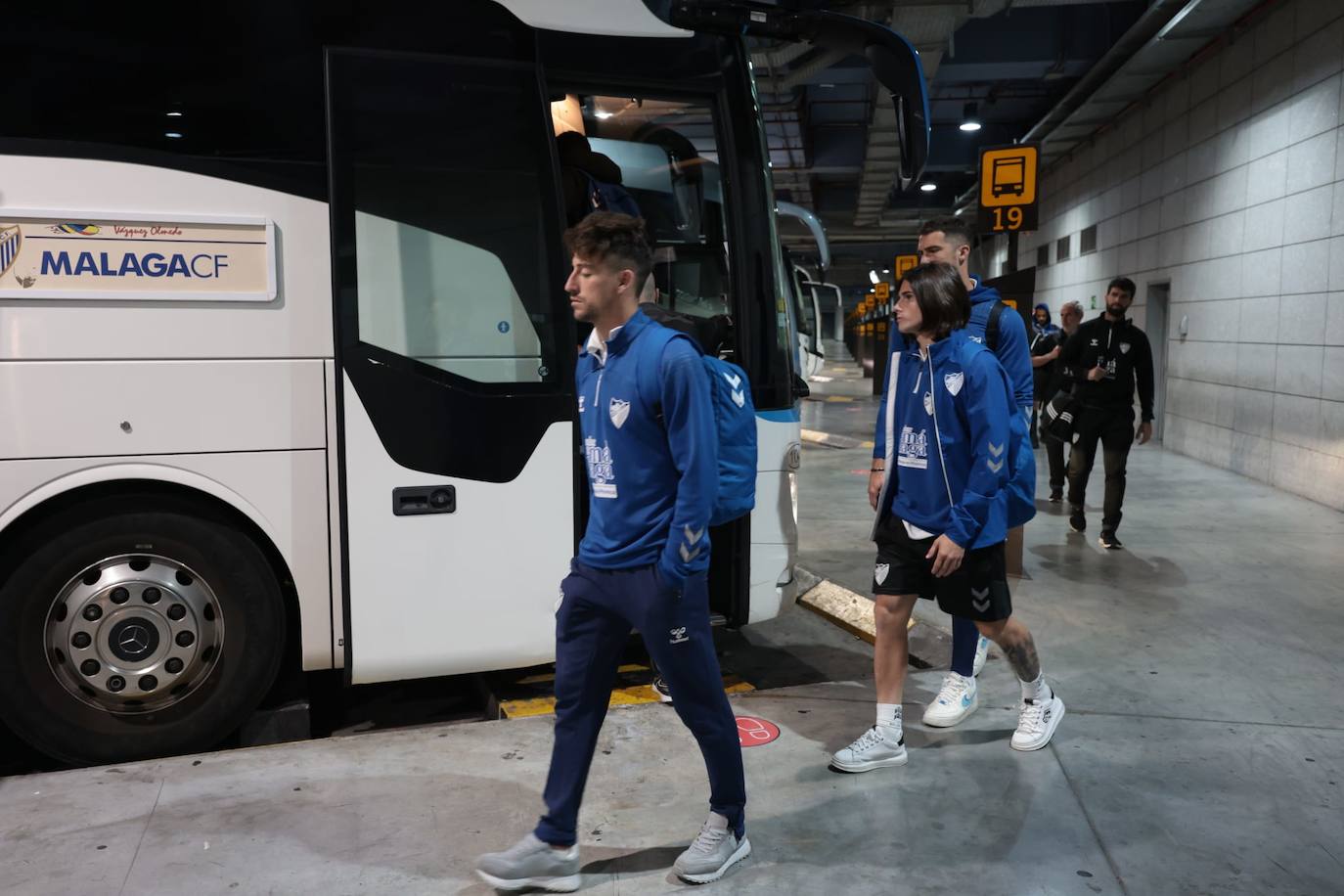 Silencio sepulcral en el regreso de la expedición malaguista