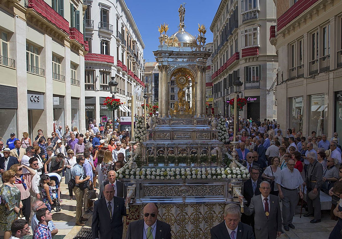 La custodia del Corpus Christi de Málaga, en la calle Larios.