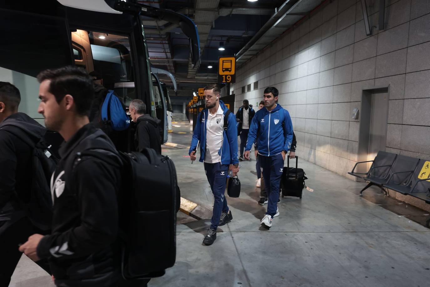 Silencio sepulcral en el regreso de la expedición malaguista