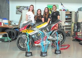 Las integrantes del UMA Racing Team: Tereza Bobcekova, Nazareth López, Ainara Castillón y Nuria Molina.