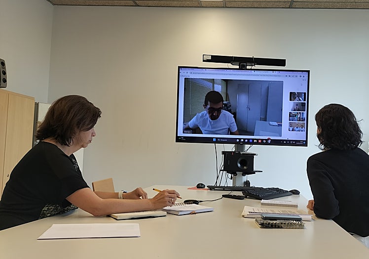 Imagen de una de las reuniones telemáticas sobre los planes de movilidad.