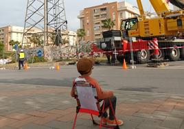 El pequeño, a pie de obra, en una foto tomada por técnicos de la Gerencia de Urbanismo.