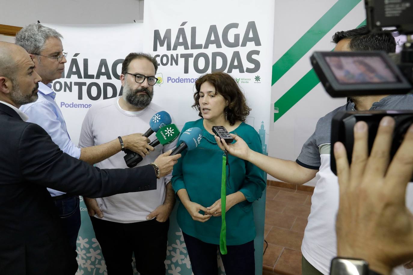 Málaga con todas, esperando los resultados de las urnas.