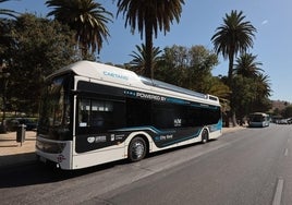 Uno de los buses de hidrógeno que estuvo a pruebas el pasado verano.