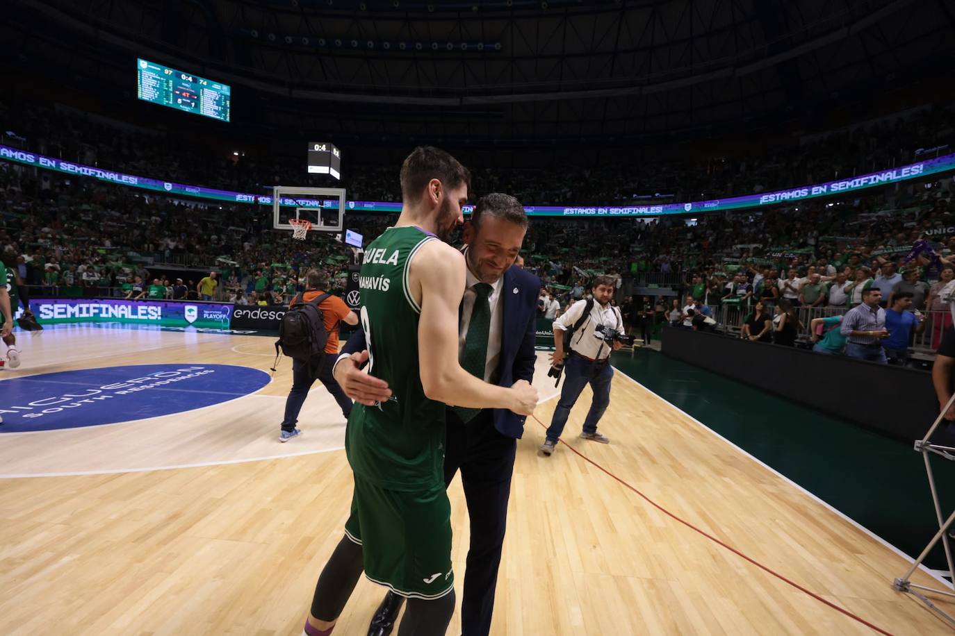 El segundo partido de play-off entre Unicaja y Tenerife, en fotos