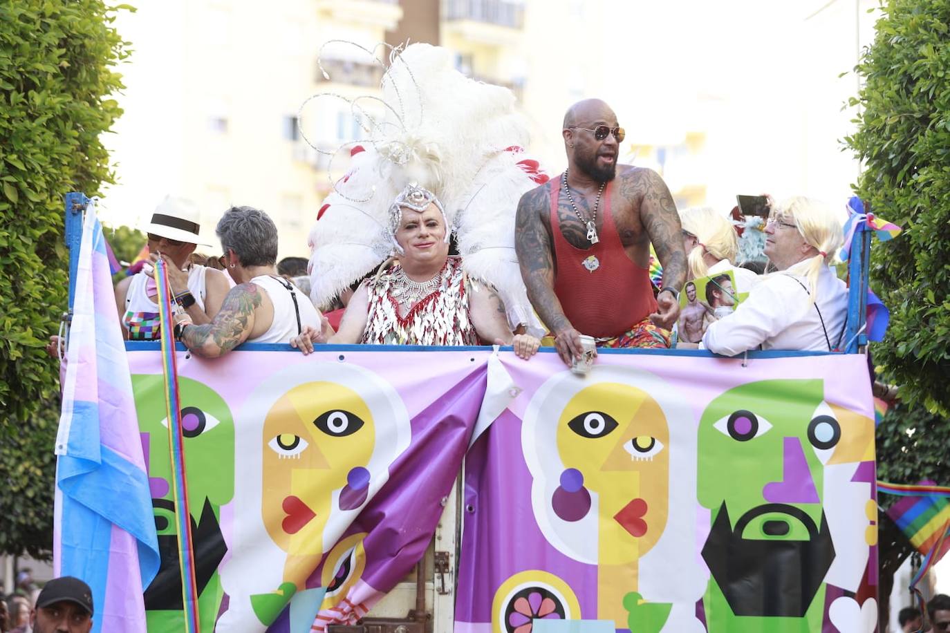 El desfile del Pride Torremolinos 2023, en imágenes